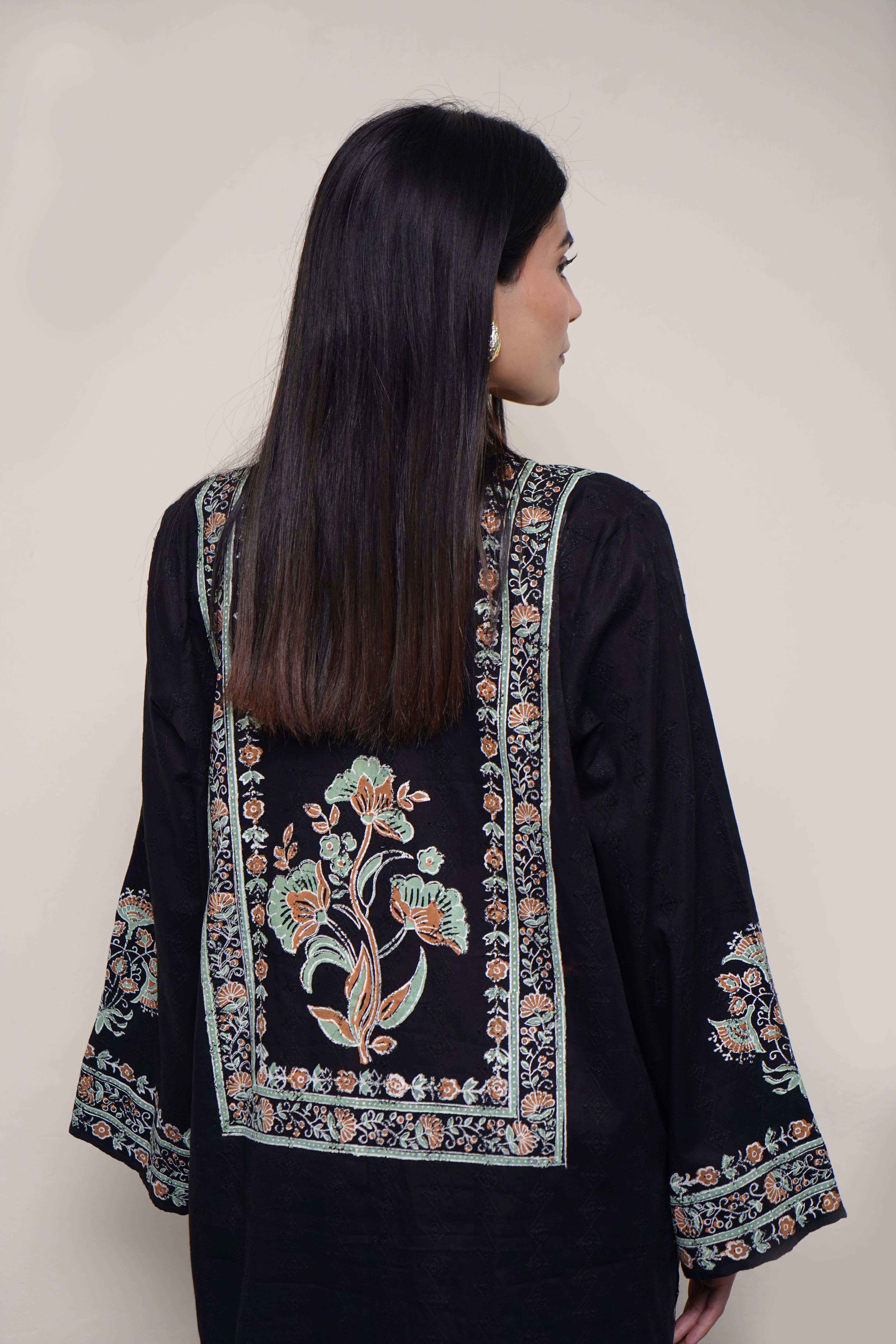 Midnight Chikankari