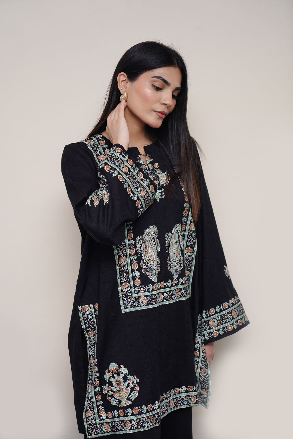 Midnight Chikankari