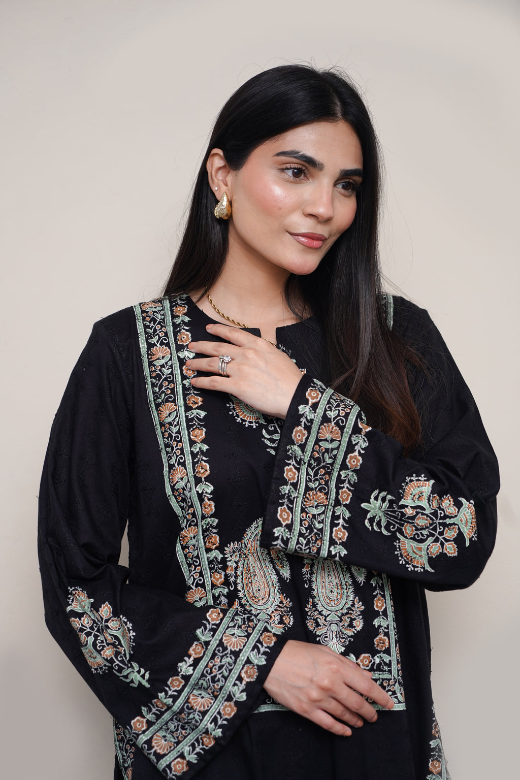 Midnight Chikankari